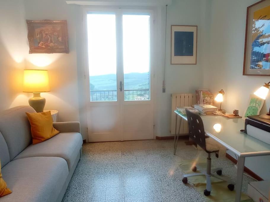 Splendido Ampio Appartamento A Montepulciano Luaran gambar