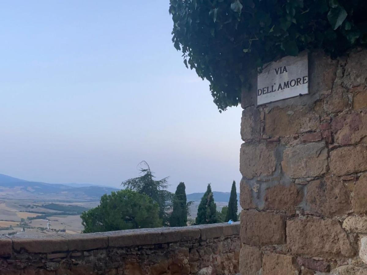 Splendido Ampio Appartamento A Montepulciano Luaran gambar